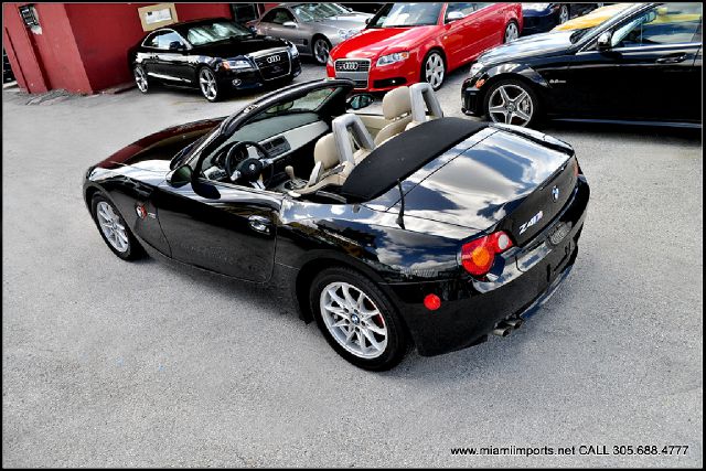 2004 BMW Z4 2 Door