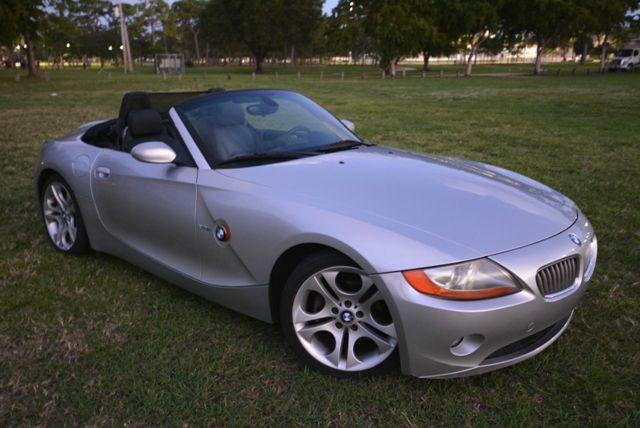 2004 BMW Z4 VAN EXT WB
