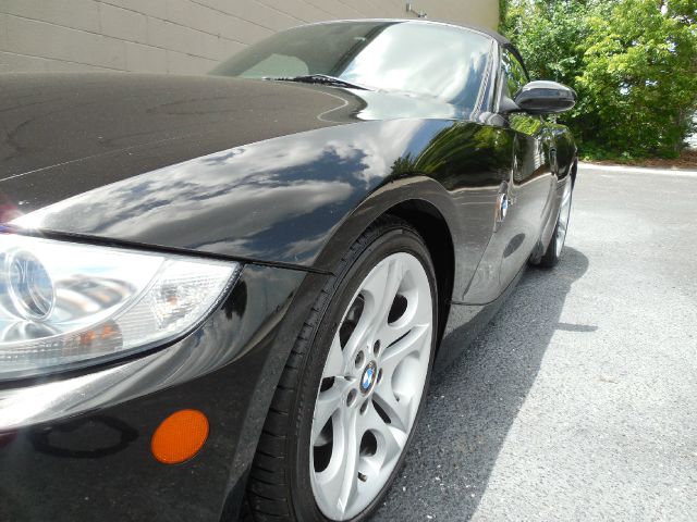 2005 BMW Z4 4dr 2.9L Twin Turbo AWD SUV