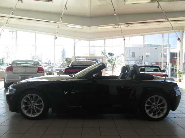 2005 BMW Z4 2 Door