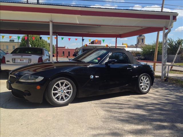 2005 BMW Z4 2 Door