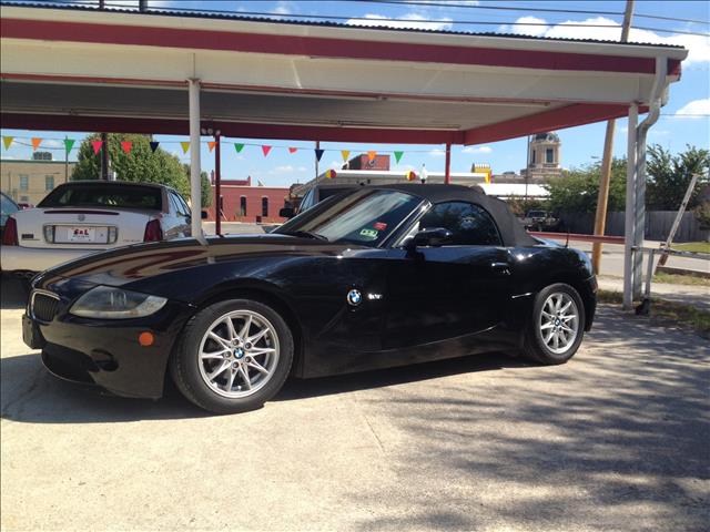 2005 BMW Z4 2 Door