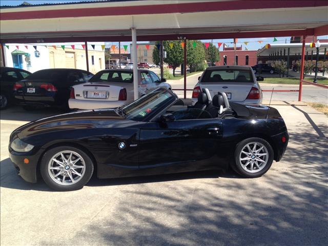 2005 BMW Z4 2 Door