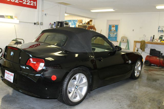 2006 BMW Z4 VAN EXT WB