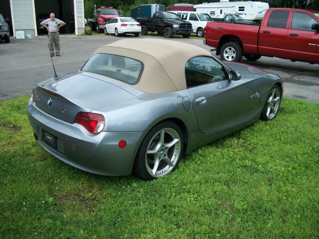 2006 BMW Z4 Supercab-short-xlt-cap-4wd-6 CD-1 Owner