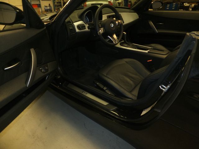 2006 BMW Z4 VAN EXT WB