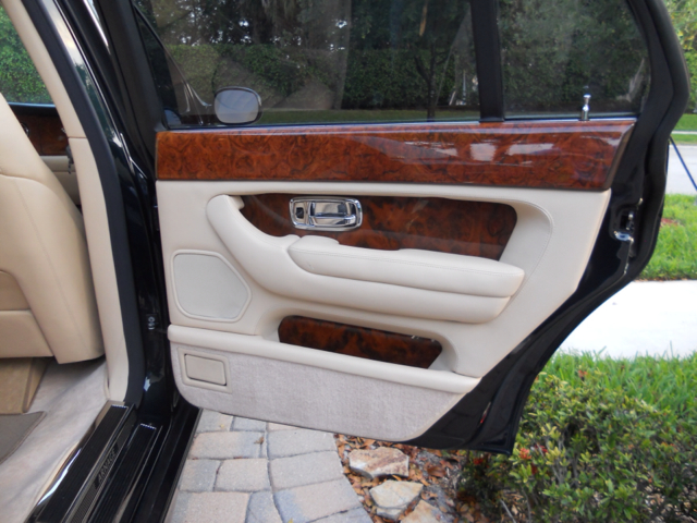 1999 Bentley ARNAGE Base