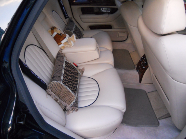 1999 Bentley ARNAGE Base