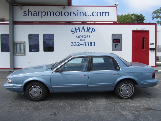 1993 Buick Century Sport SUV