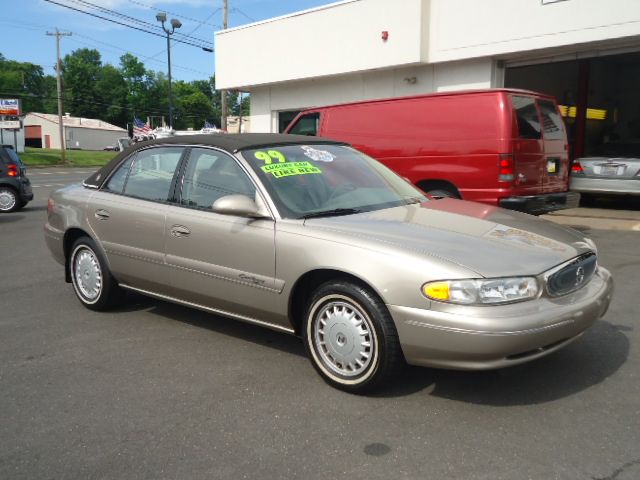 1999 Buick Century SLT 25
