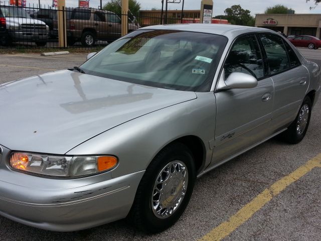 2000 Buick Century SLT 25