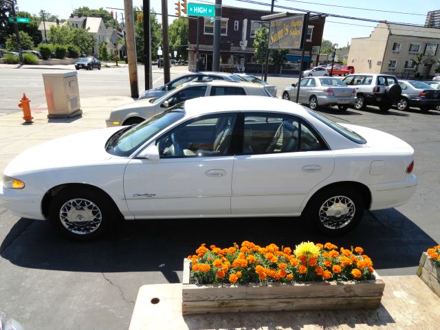 2000 Buick Century SLT 25