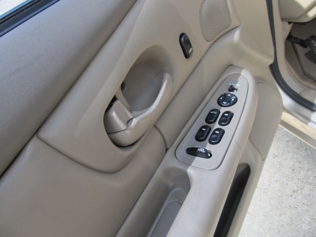 2001 Buick Century 14 Box MPR