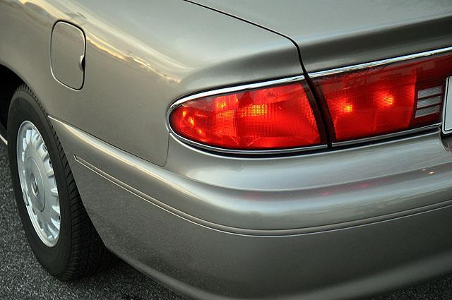 2002 Buick Century 14 Box MPR