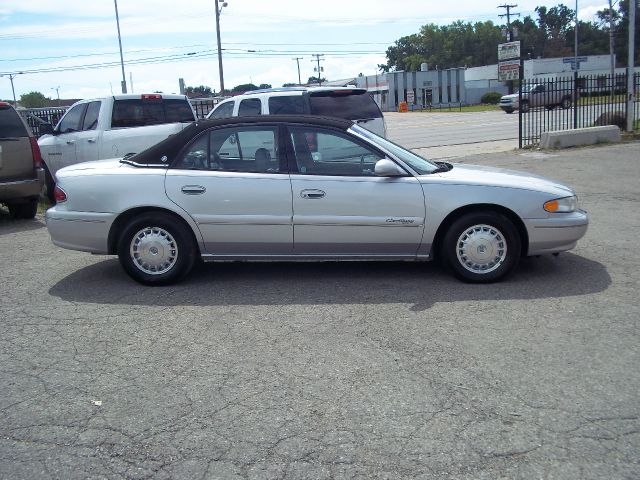 2002 Buick Century SLT 25