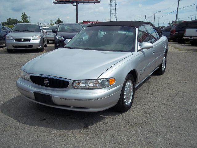 2002 Buick Century SLT 25
