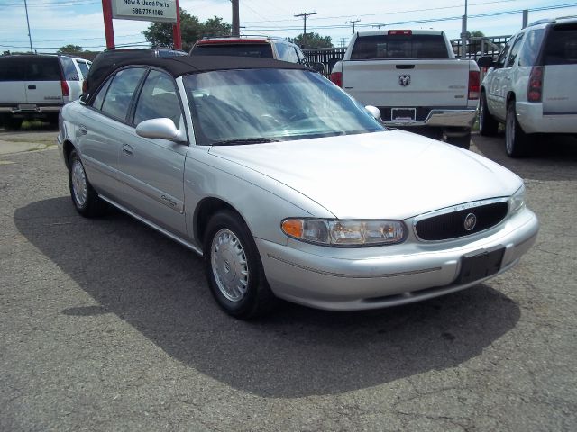 2002 Buick Century SLT 25