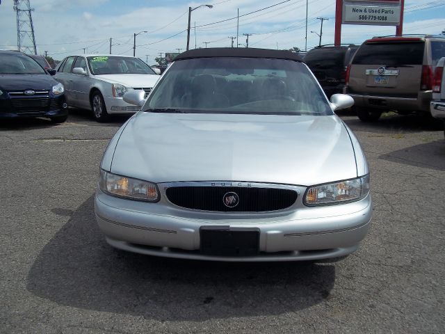 2002 Buick Century SLT 25