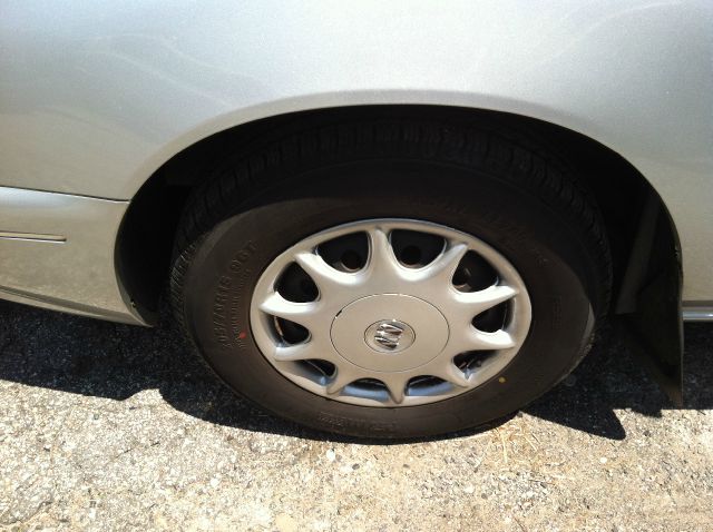 2002 Buick Century Touring_leather