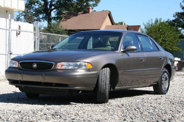 2004 Buick Century SLE 2WD Coupe