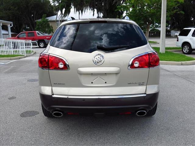 2008 Buick Enclave Commander