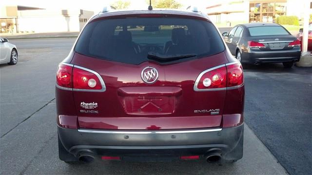2010 Buick Enclave 4DR LS