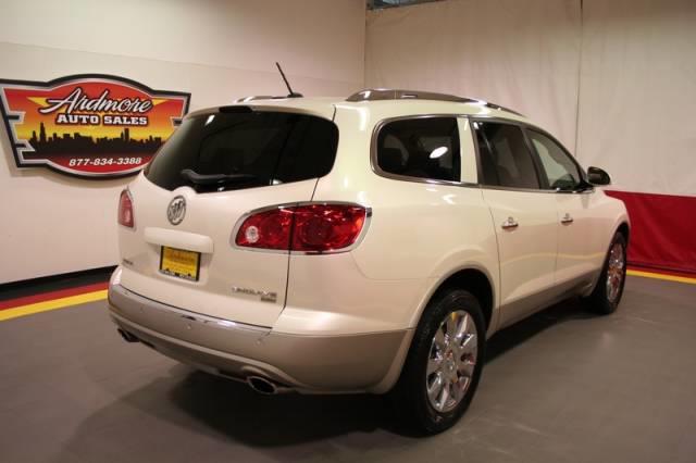 2010 Buick Enclave QUAD CAB 4X4 Diesel Stick