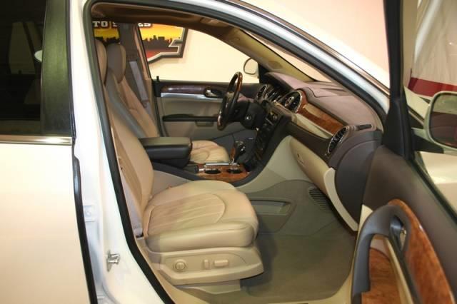 2010 Buick Enclave QUAD CAB 4X4 Diesel Stick