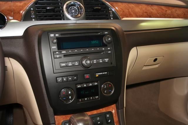 2010 Buick Enclave QUAD CAB 4X4 Diesel Stick