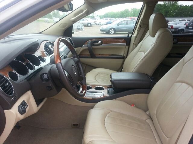 2010 Buick Enclave Sedan-hot Summer SALE