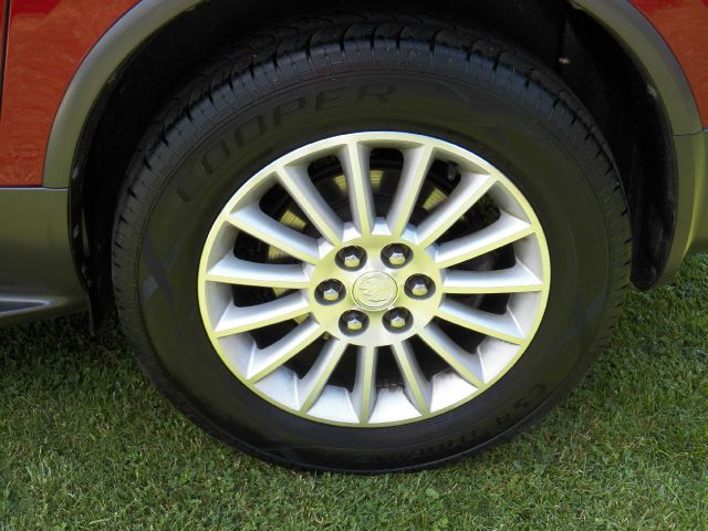 2010 Buick Enclave SV V6