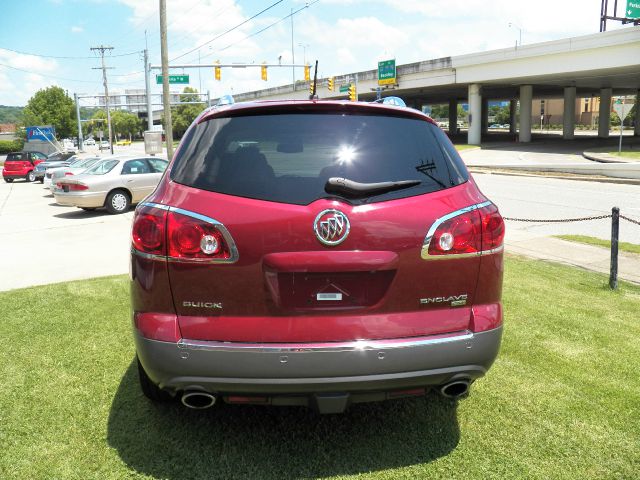 2010 Buick Enclave SV V6