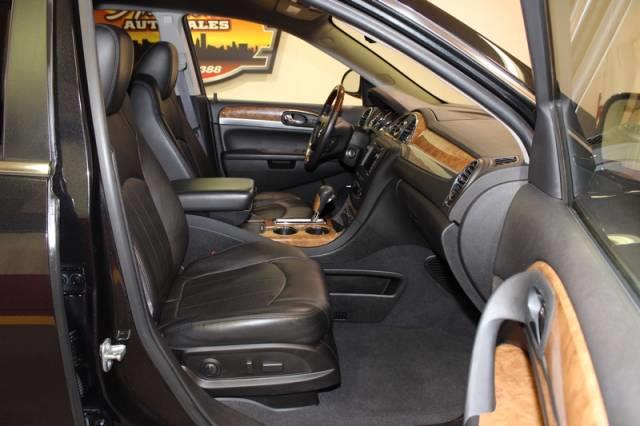 2010 Buick Enclave QUAD CAB 4X4 Diesel Stick