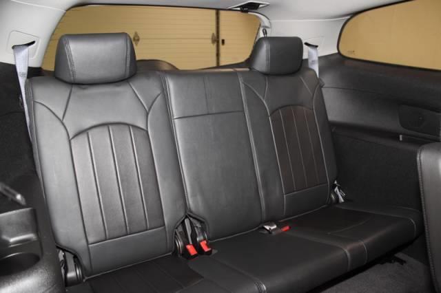 2010 Buick Enclave QUAD CAB 4X4 Diesel Stick