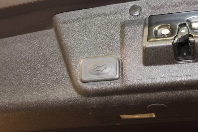 2010 Buick Enclave QUAD CAB 4X4 Diesel Stick