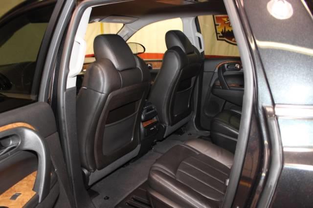 2010 Buick Enclave QUAD CAB 4X4 Diesel Stick