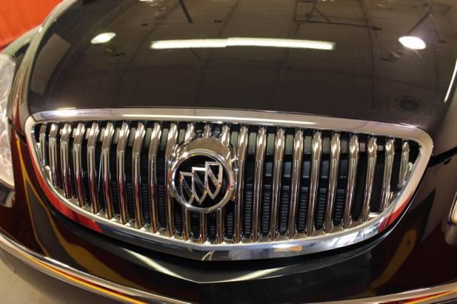 2010 Buick Enclave QUAD CAB 4X4 Diesel Stick