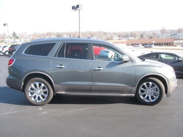 2011 Buick Enclave SLT 3RD ROW 4X4
