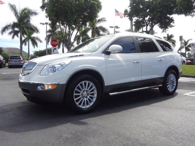 2011 Buick Enclave GS 460 Sedan 4D