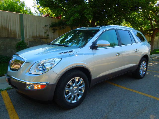 2011 Buick Enclave SV V6