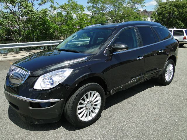 2011 Buick Enclave SV V6