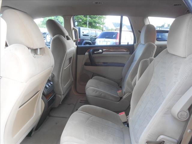 2011 Buick Enclave GS 460 Sedan 4D