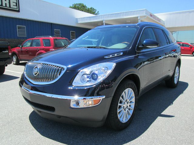 2012 Buick Enclave V6 - LOW Miles