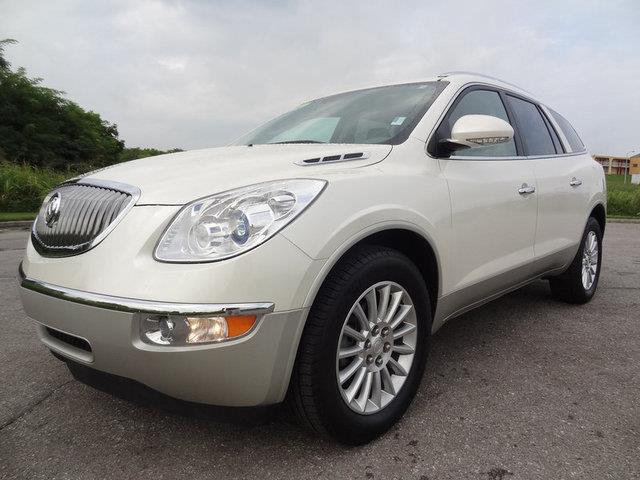 2012 Buick Enclave 4dr Auto LX Sedan
