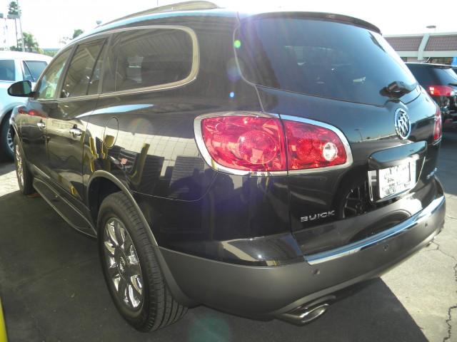 2012 Buick Enclave QUAD CAB 140 WB