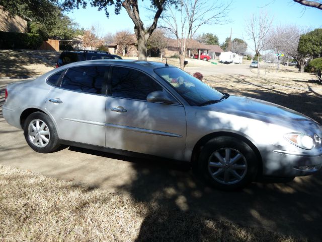 2005 Buick LaCrosse GS 460 Sedan 4D