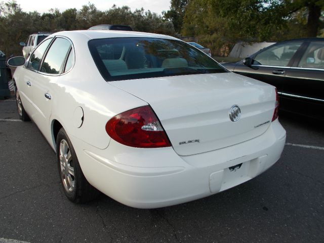 2005 Buick LaCrosse GS 460 Sedan 4D