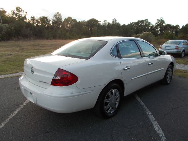 2005 Buick LaCrosse GS 460 Sedan 4D