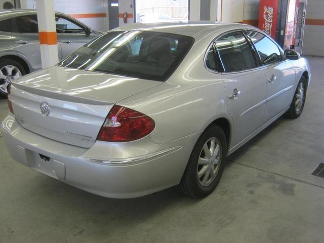 2005 Buick LaCrosse All The Whistlesbells