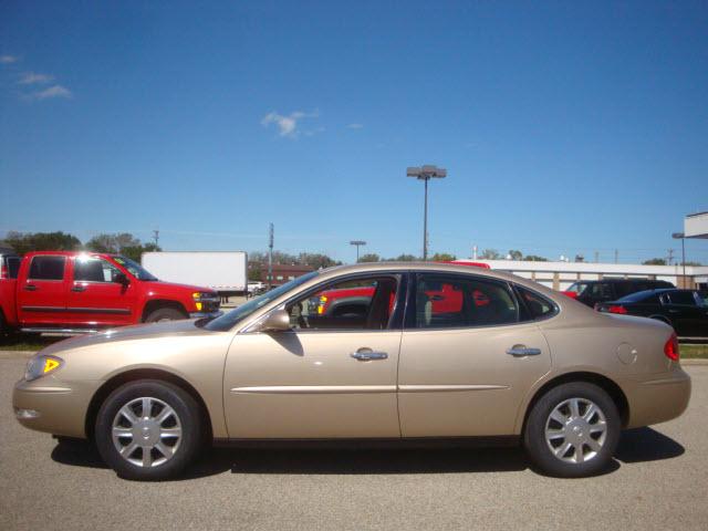 2005 Buick LaCrosse GS 460 Sedan 4D